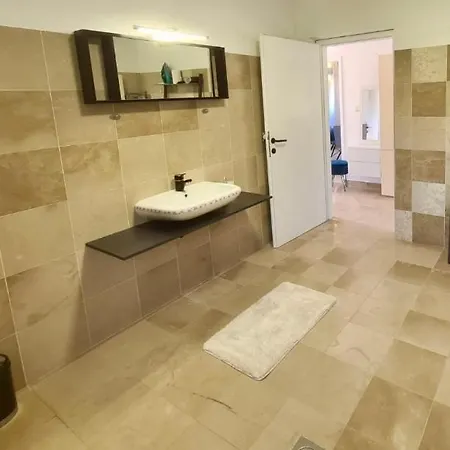 Holiday home Mia Okrug Gornji